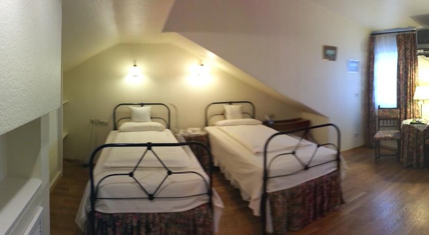 Hotel Admiral Wiesbaden Kültér fotó